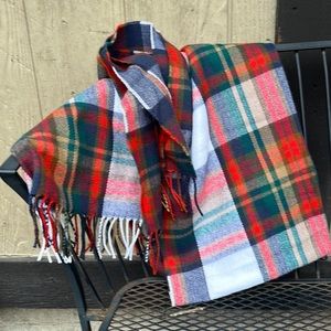 NWOT. JCREW Classic Scarf